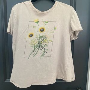 Floral Tee Shirt | Brand: FifthSun